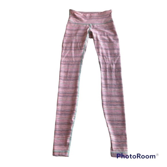 Lululemon Leggings Wunder Under Luxtreme Cyber Stripe Pink Menthol Size 4 rare - Picture 2 of 13